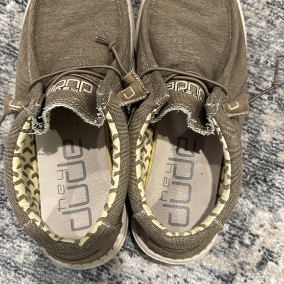 Men’s Hey Dudes - Picture 5 of 7